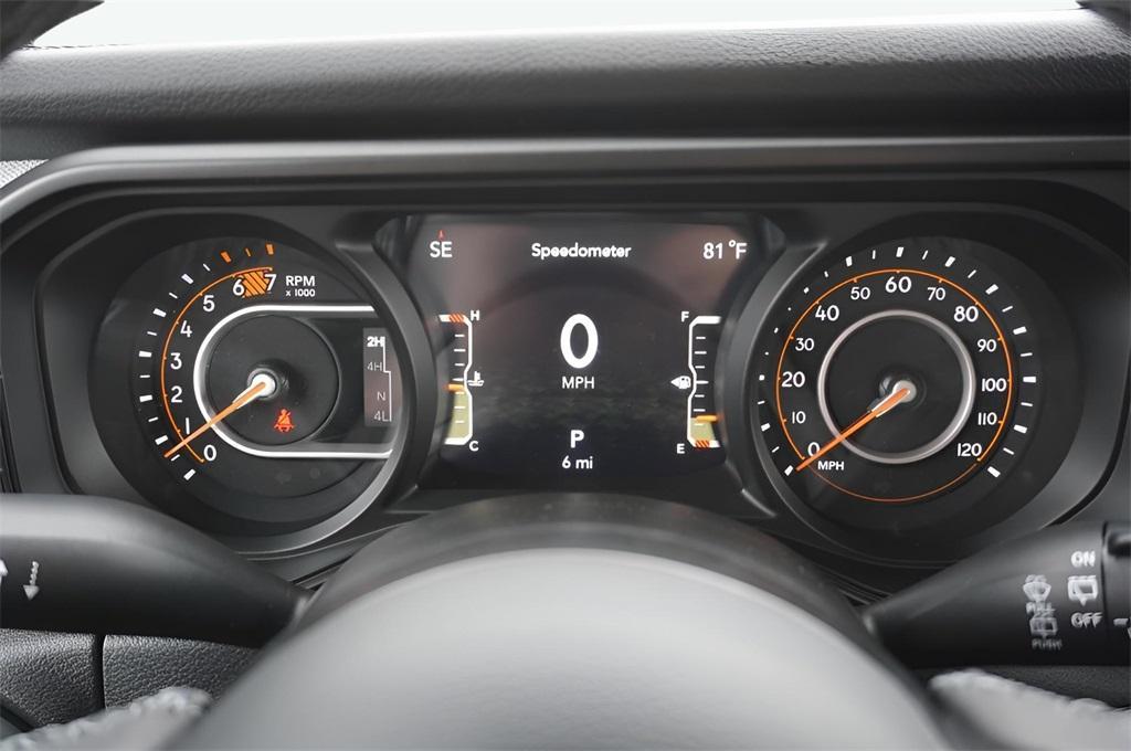 new 2025 Jeep Wrangler car, priced at $58,570