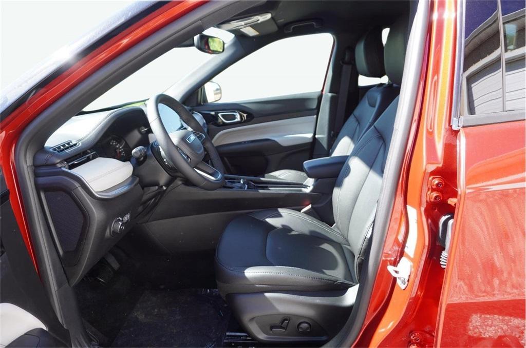 new 2025 Jeep Compass car, priced at $31,435