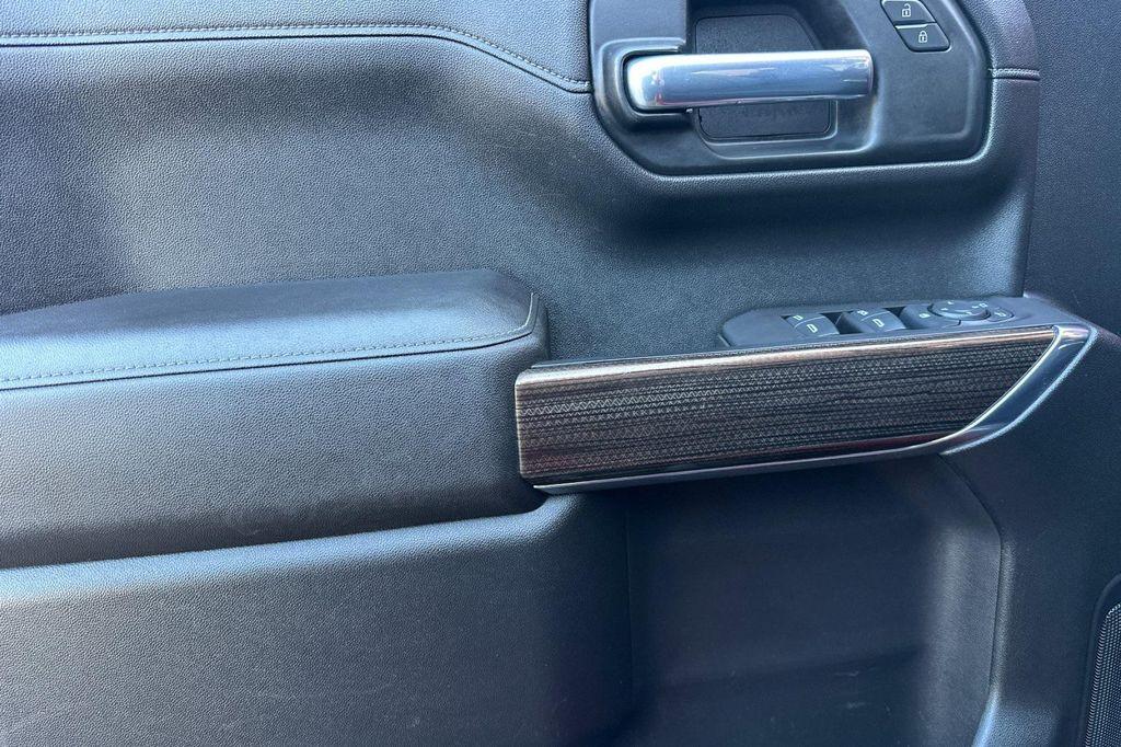 used 2021 Chevrolet Silverado 1500 car, priced at $40,400