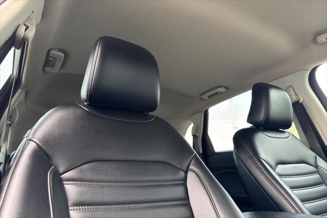 used 2021 Ford Edge car, priced at $26,895