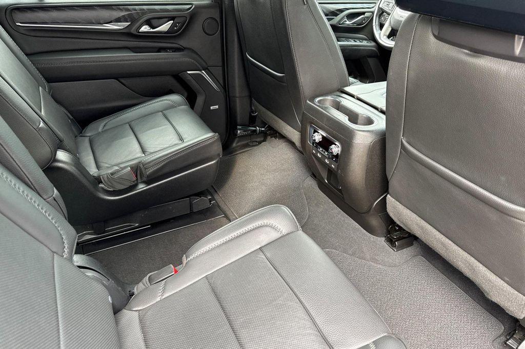 used 2023 GMC Yukon XL car, priced at $68,300