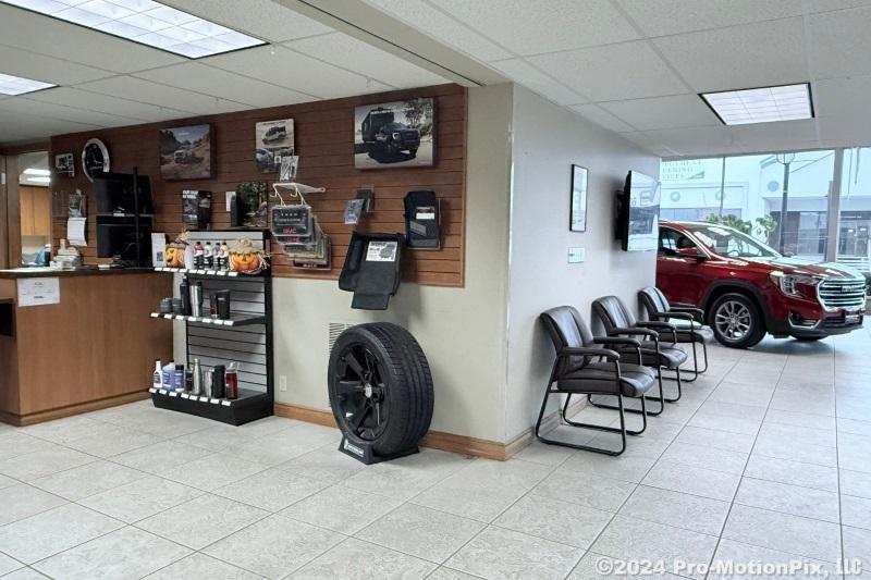 used 2019 Ram 2500 car, priced at $31,900