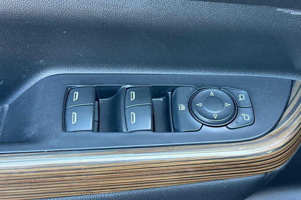 used 2019 GMC Acadia car, priced at $9,800