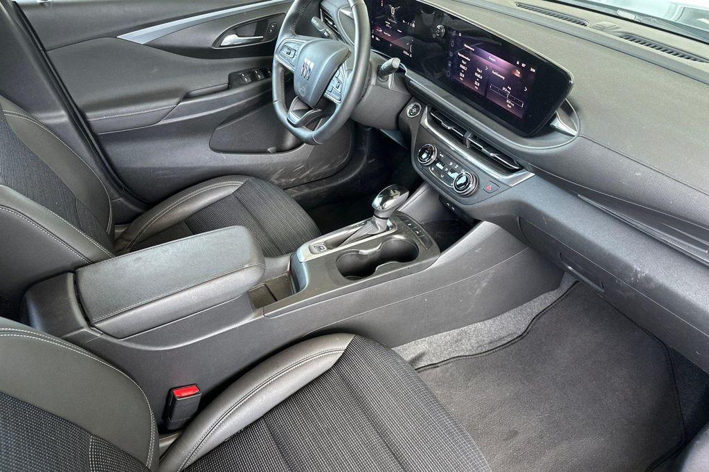 used 2024 Buick Envista car, priced at $22,300