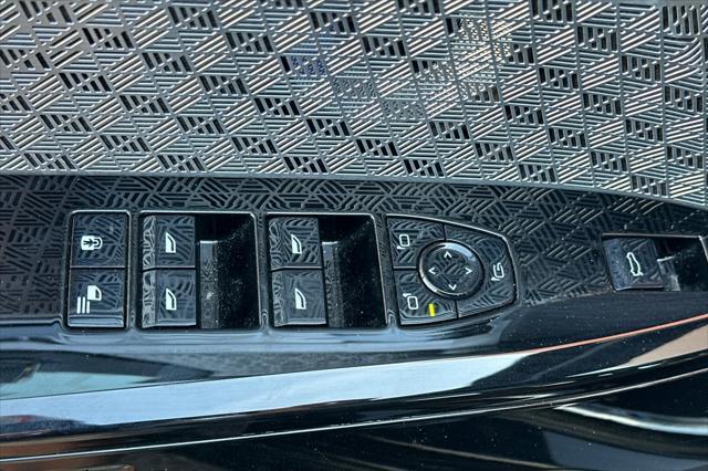 used 2023 BMW 760 car, priced at $82,850