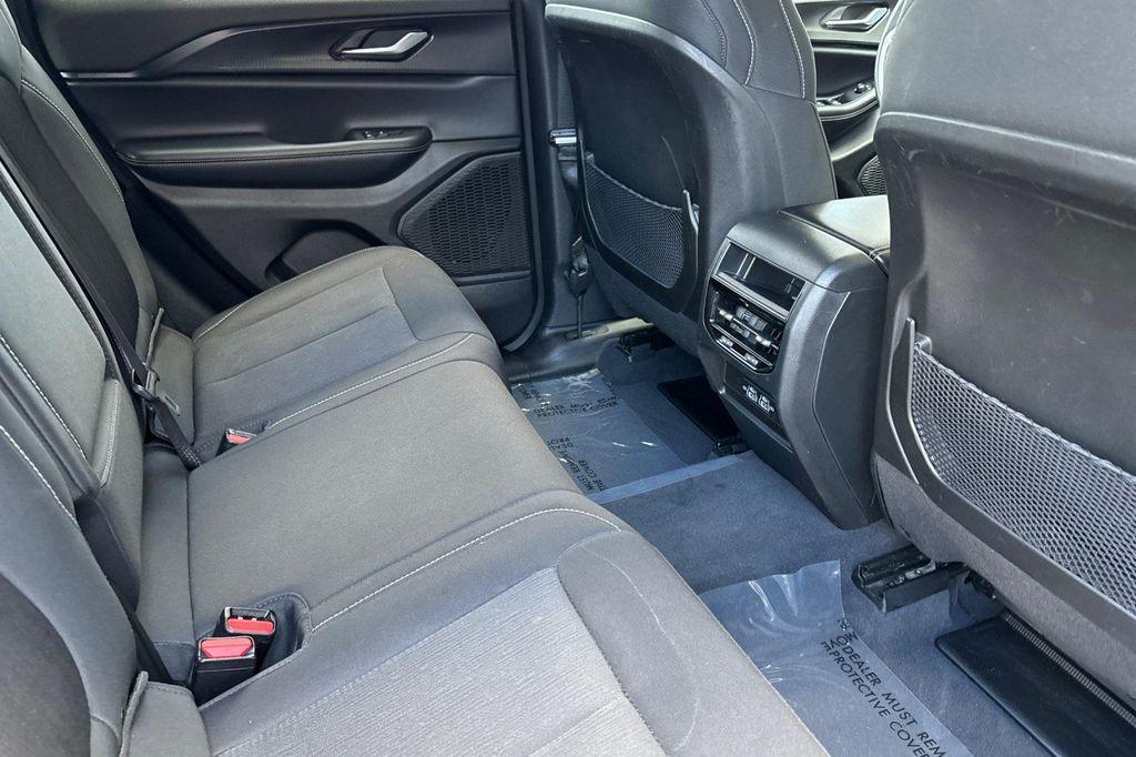 used 2023 Jeep Grand Cherokee car, priced at $29,600