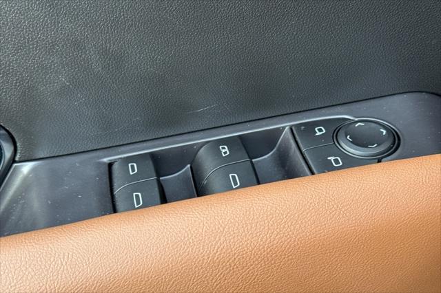 used 2023 GMC Canyon car, priced at $45,995
