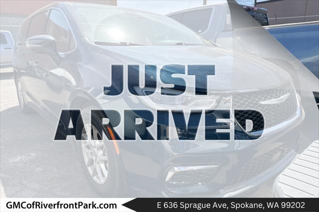 used 2023 Chrysler Pacifica car, priced at $24,490
