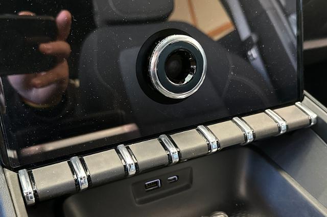 new 2025 GMC Terrain car, priced at $33,395