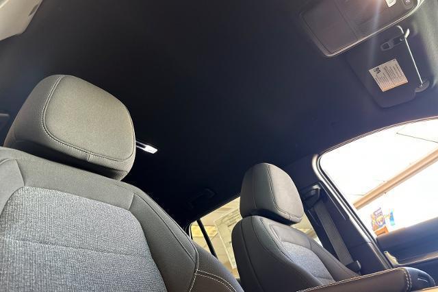 new 2025 GMC Terrain car, priced at $33,395