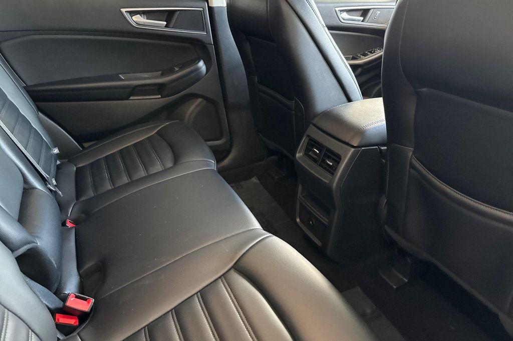 used 2023 Ford Edge car