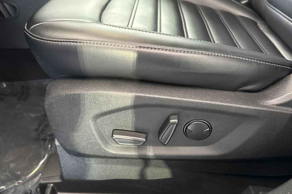 used 2023 Ford Edge car