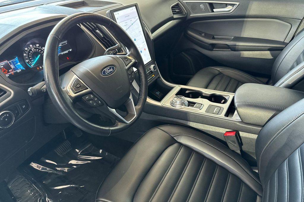 used 2023 Ford Edge car