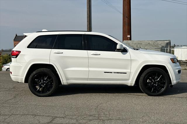 used 2018 Jeep Grand Cherokee car, priced at $17,500