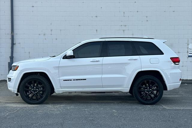 used 2018 Jeep Grand Cherokee car, priced at $17,500