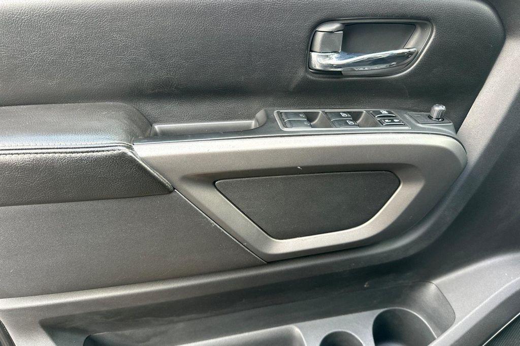 used 2015 Nissan Titan car, priced at $17,900