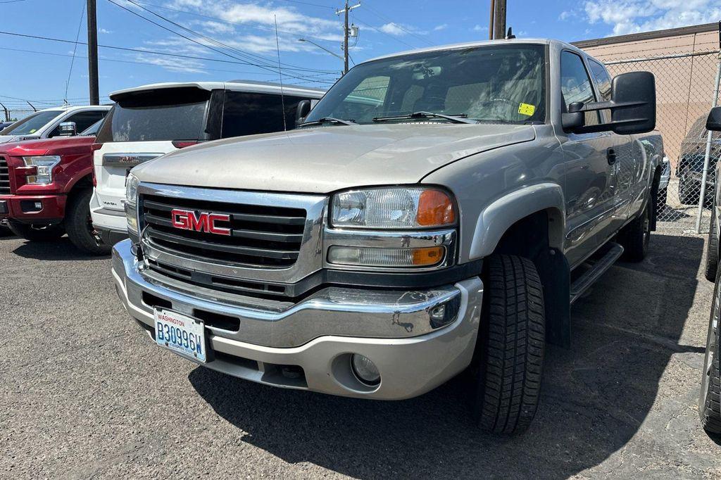 used 2006 GMC Sierra 2500 car, priced at $10,900