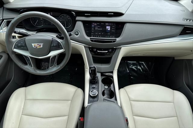 used 2022 Cadillac XT5 car, priced at $34,995