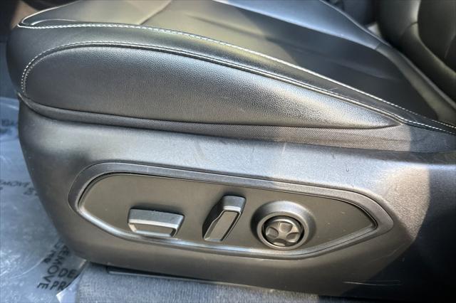 used 2023 Jeep Grand Cherokee car, priced at $32,200
