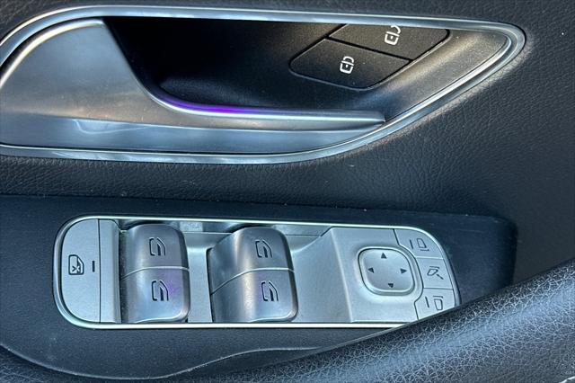 used 2020 Mercedes-Benz GLE 350 car, priced at $35,998