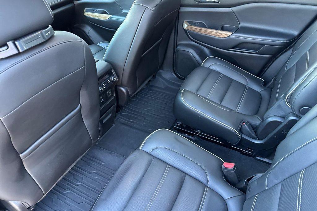used 2019 GMC Acadia car, priced at $26,500