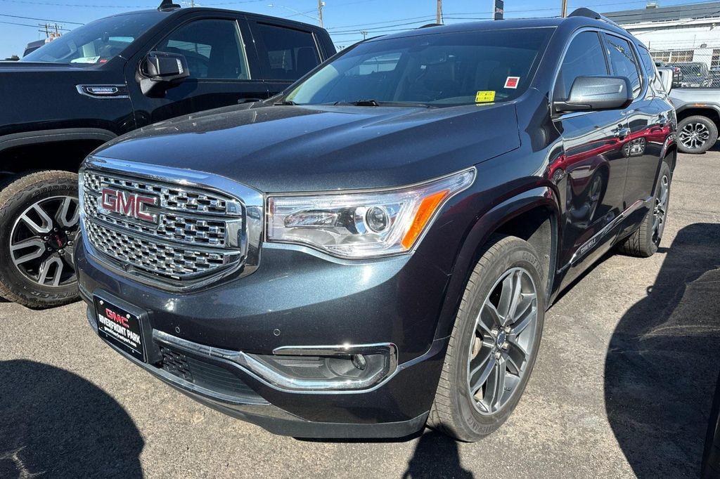 used 2019 GMC Acadia car, priced at $26,900