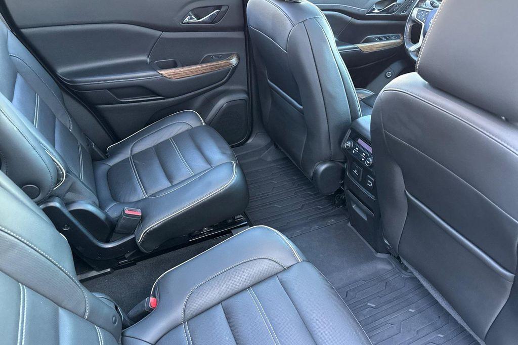 used 2019 GMC Acadia car, priced at $26,500