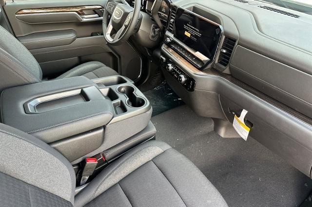 new 2025 GMC Sierra 1500 car, priced at $54,135