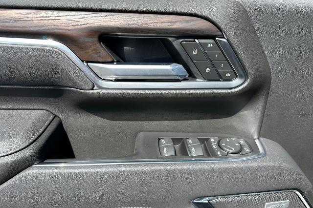 new 2025 GMC Sierra 3500 car, priced at $75,935