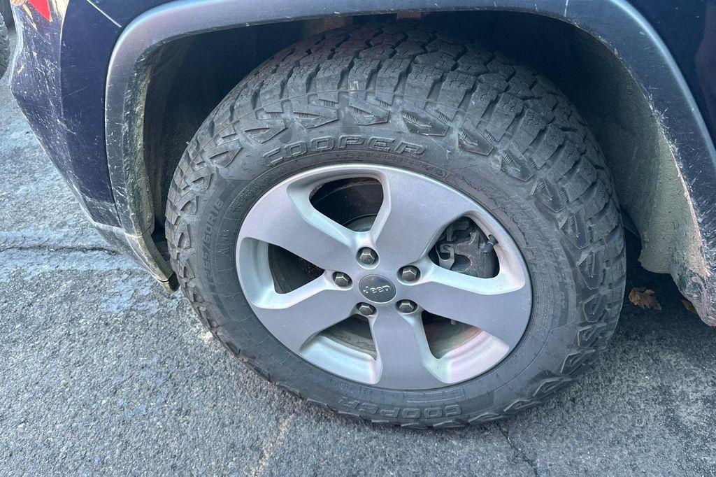 used 2013 Jeep Grand Cherokee car, priced at $9,900