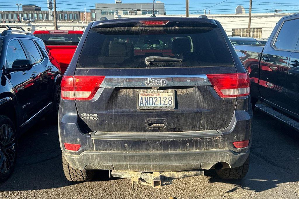 used 2013 Jeep Grand Cherokee car, priced at $9,900