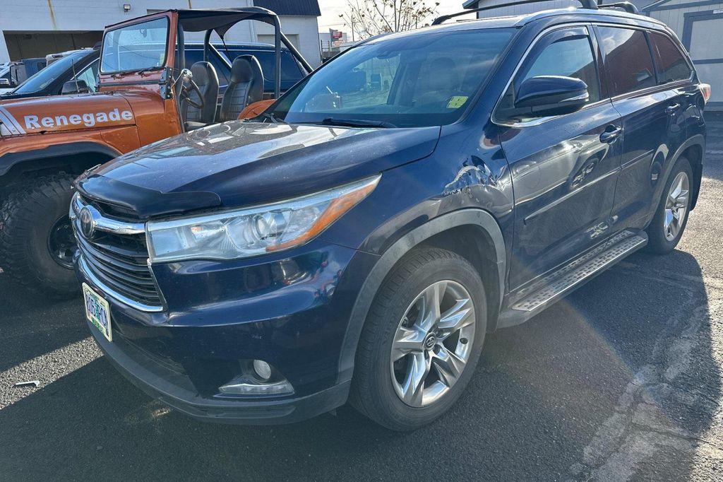 used 2016 Toyota Highlander car, priced at $21,900