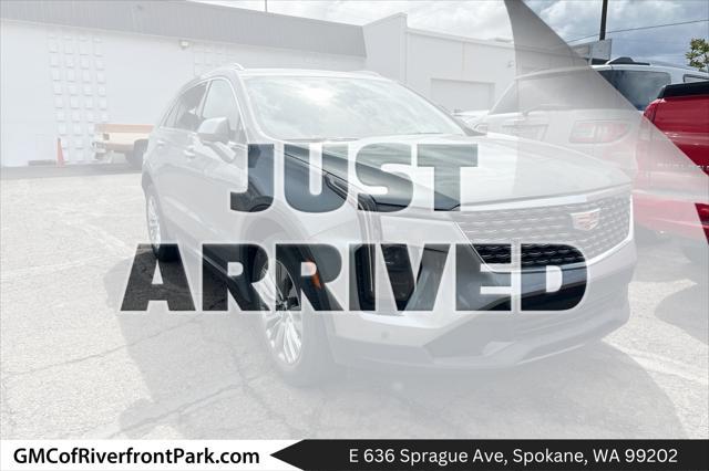 used 2024 Cadillac XT4 car, priced at $37,052