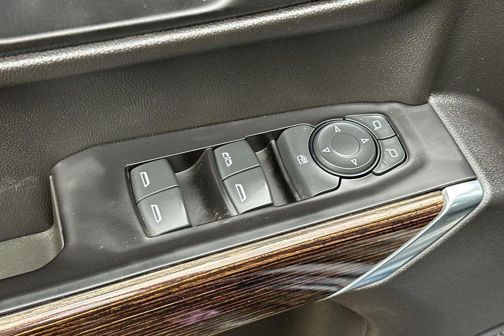 used 2020 GMC Sierra 1500 car, priced at $38,900