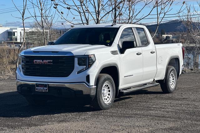 new 2025 GMC Sierra 1500 car, priced at $47,235