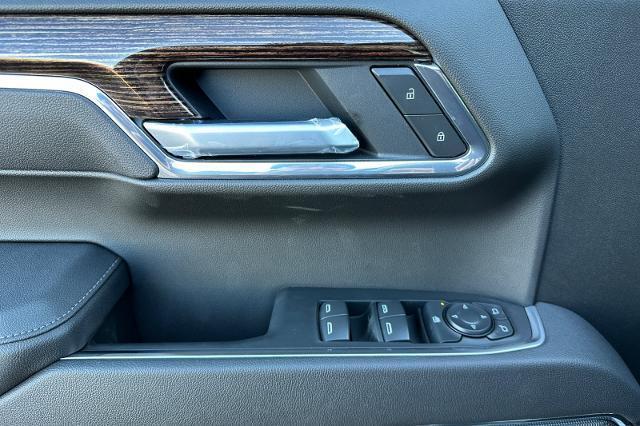 new 2025 GMC Sierra 1500 car, priced at $49,585