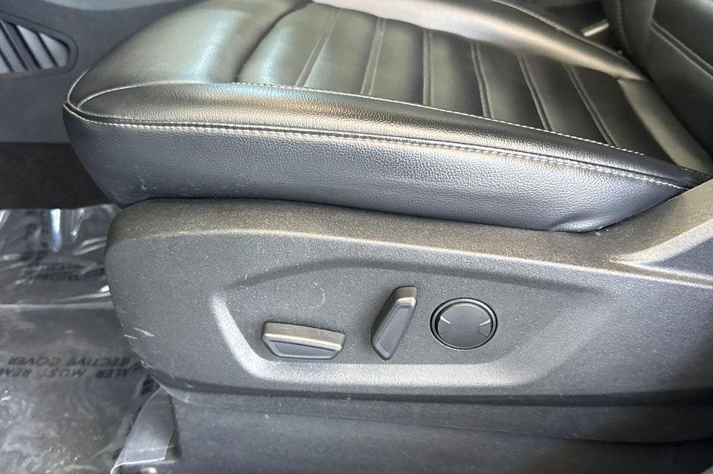 used 2022 Ford Edge car, priced at $20,900
