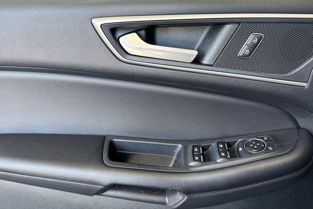 used 2022 Ford Edge car, priced at $20,900
