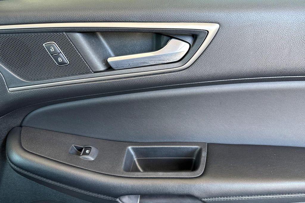 used 2022 Ford Edge car, priced at $20,900