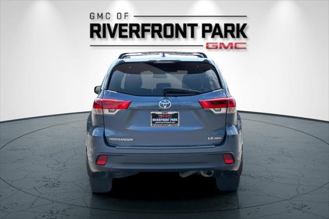 used 2018 Toyota Highlander car, priced at $26,995
