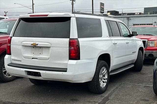 used 2015 Chevrolet Suburban car, priced at $18,700