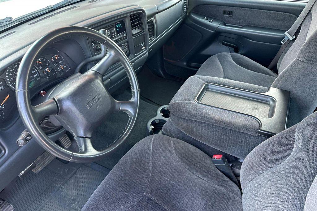 used 2001 GMC Sierra 2500 car, priced at $12,000