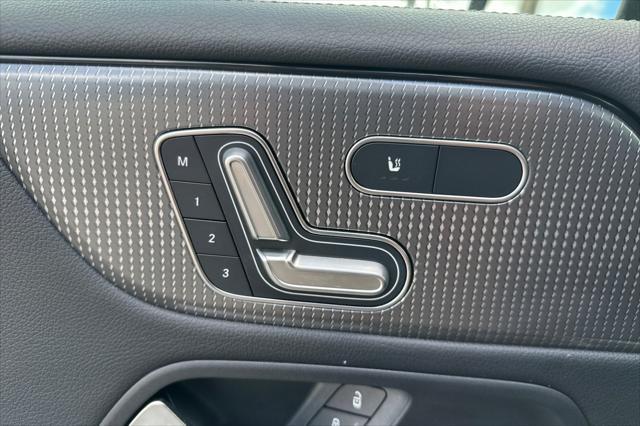 used 2023 Mercedes-Benz GLB 250 car, priced at $35,950