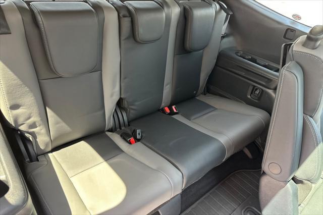 used 2022 Subaru Ascent car, priced at $33,800
