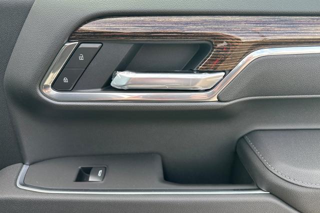 new 2025 GMC Sierra 1500 car, priced at $53,640