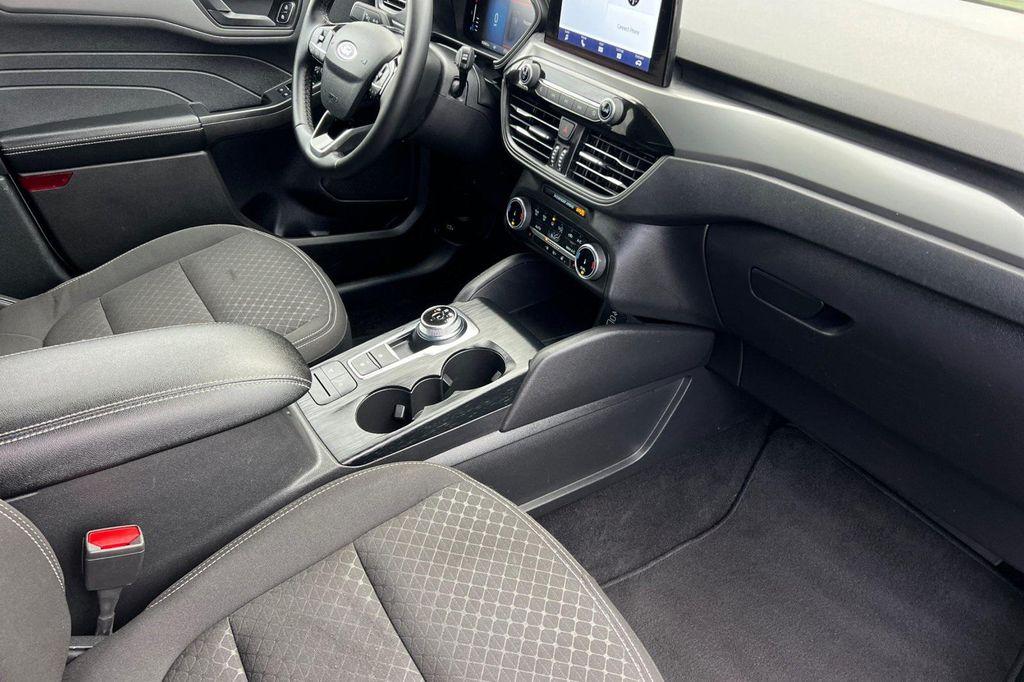 used 2024 Ford Escape car, priced at $23,700