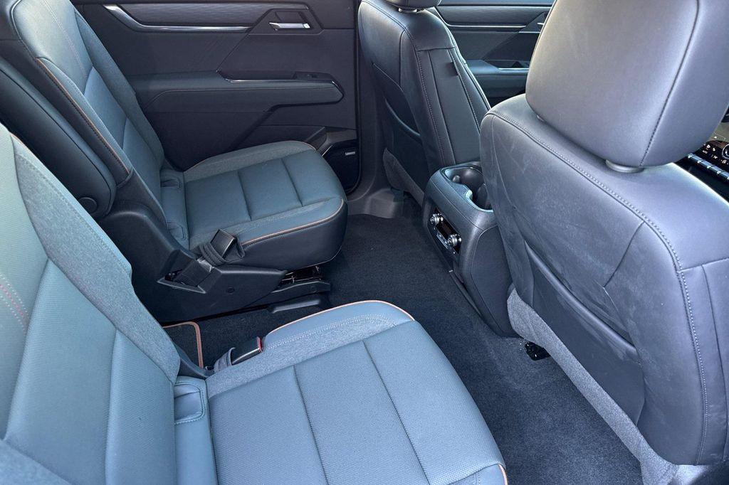 used 2024 GMC Acadia car, priced at $51,900