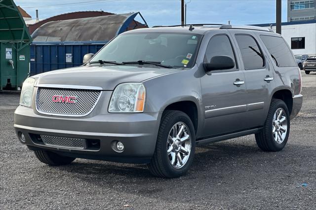 used 2012 GMC Yukon car, priced at $14,500