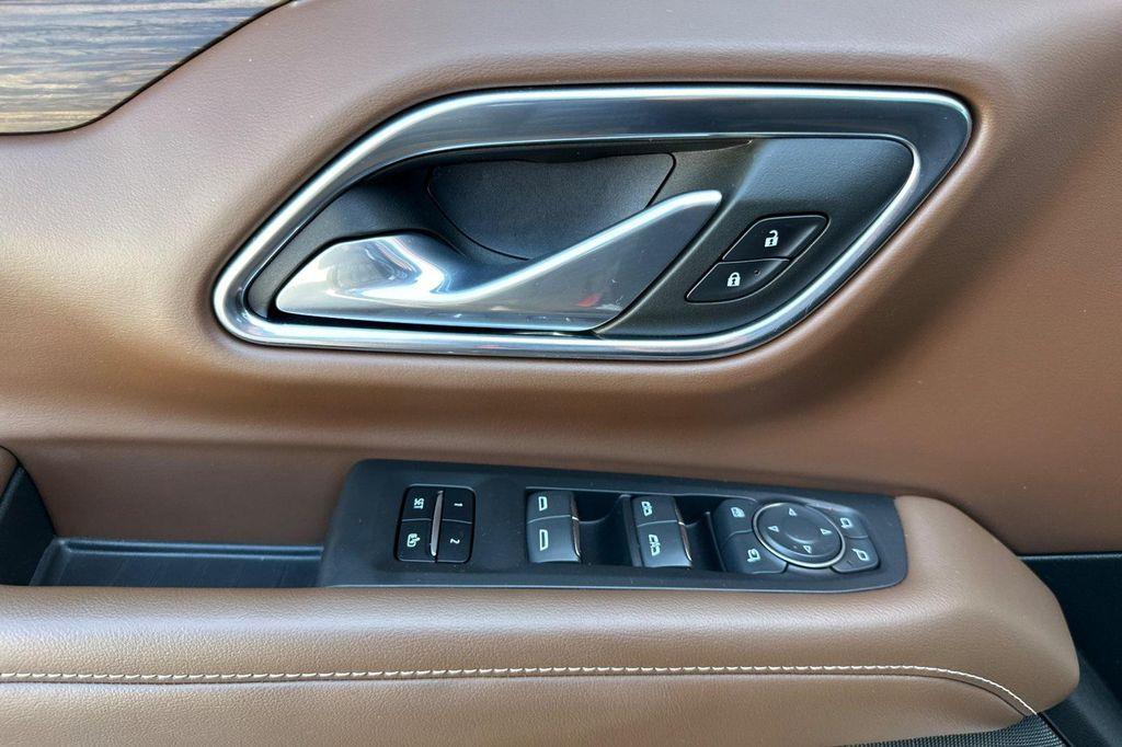 used 2023 Chevrolet Suburban car, priced at $61,900