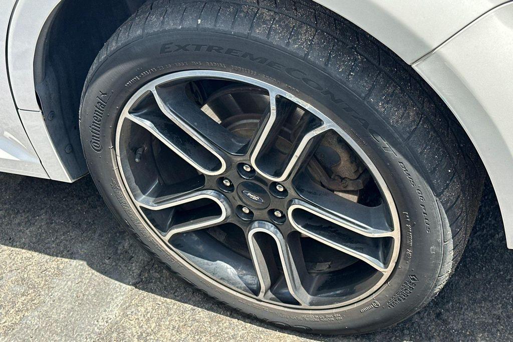used 2015 Ford Flex car, priced at $6,100